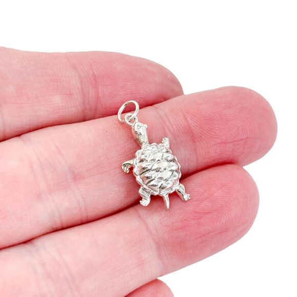 Vintage Sterling Silver 925 Textured Turtle Charm Pendant - Picture 1 of 6